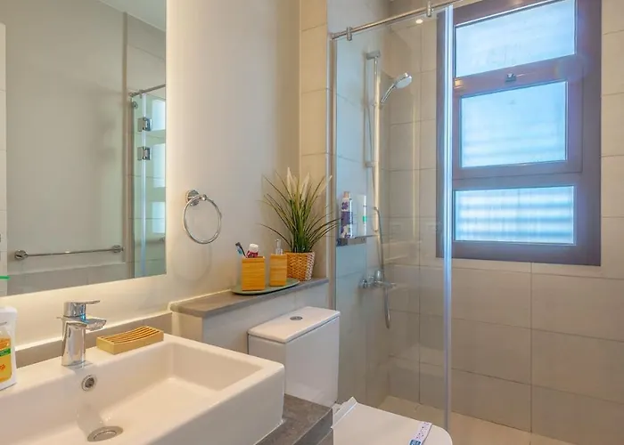 The Azure Waterfront 4br At Cyan Range Elgouna فيلة *