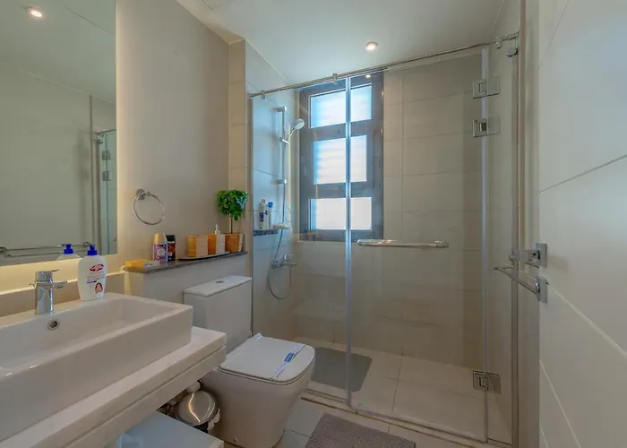 فيلة The Azure Waterfront 4br At Cyan Range Elgouna *
