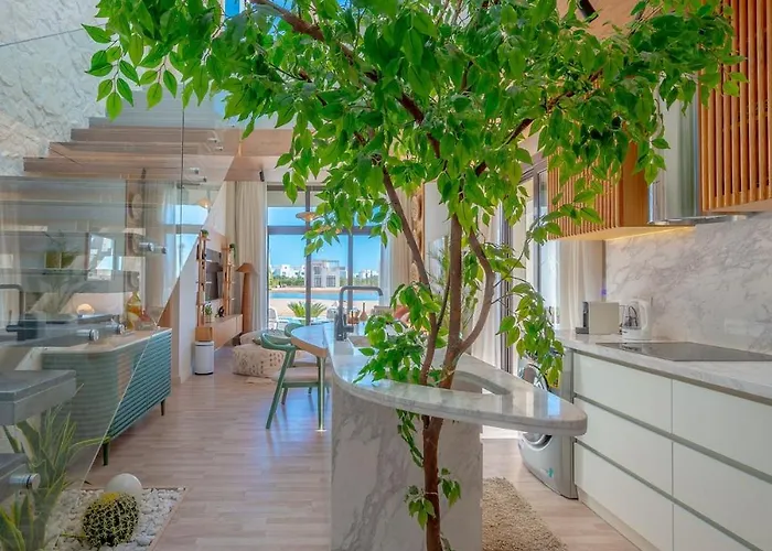 فيلة The Azure Waterfront 4br At Cyan Range Elgouna الغردقة
